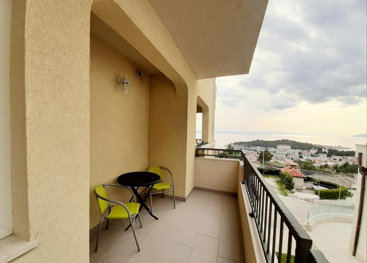 Apartments Akmadzic Makarska Exterior foto